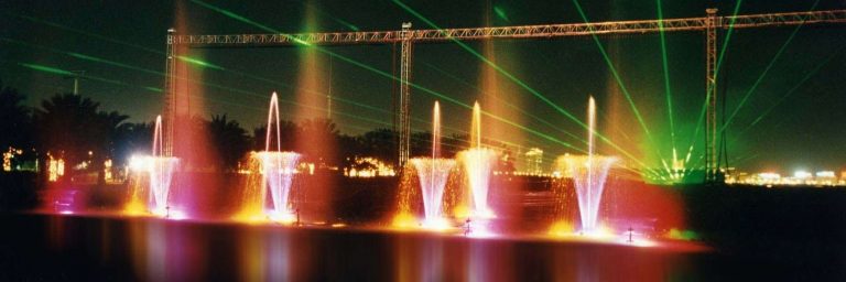 water_theater_dubai_shopping_festival_2crop