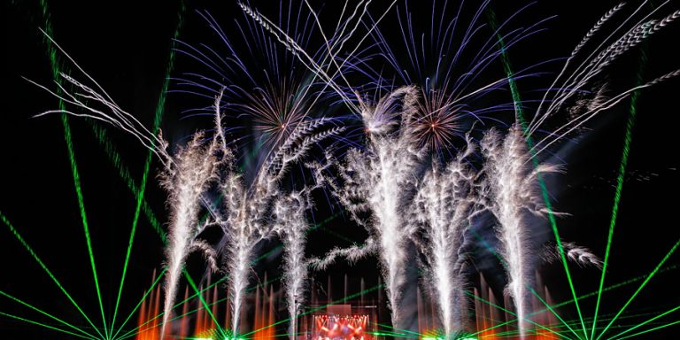 giant_water_theater_furdenheim_1